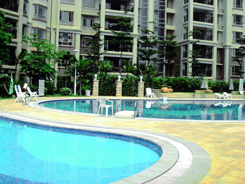 佛山凰樵圣堡小區FX25泳池工程