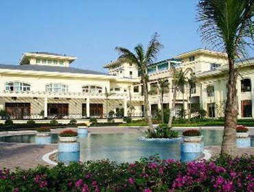 恭喜戴高樂泳池設備成功簽訂廣州番禺雅居樂花園別墅泳池工程