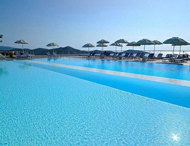 戴高樂教你三招輕松維護(hù)泳池水處理設(shè)備