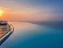 無邊際泳池好在哪里?這幾點你肯定不知道 alt=