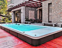 戴高樂無邊際泳池,讓你隨時隨地暢享私人“大海”