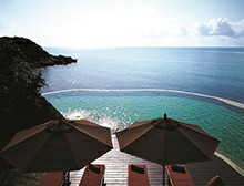 泳池?zé)岜脧S家如何選擇?不妨參考這幾點(diǎn)