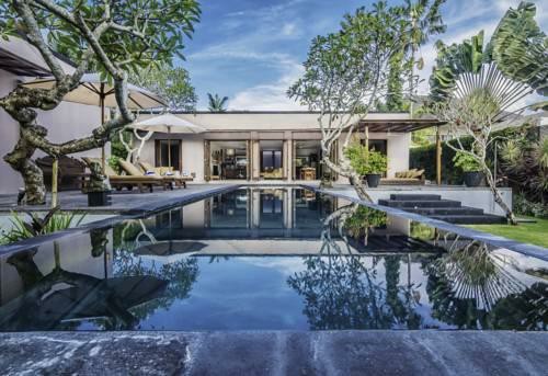 還在為私家泳池建造而發愁?戴高樂無邊際泳池為你排憂解難——戴高樂泳池設備