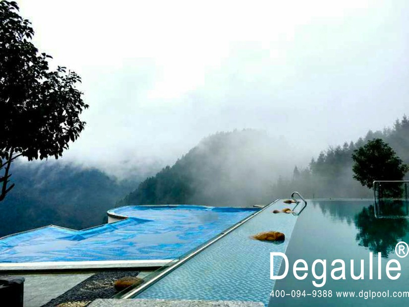 別墅泳池設備為何要選擇無邊際泳池?它有什么特別之處——戴高樂泳池設備