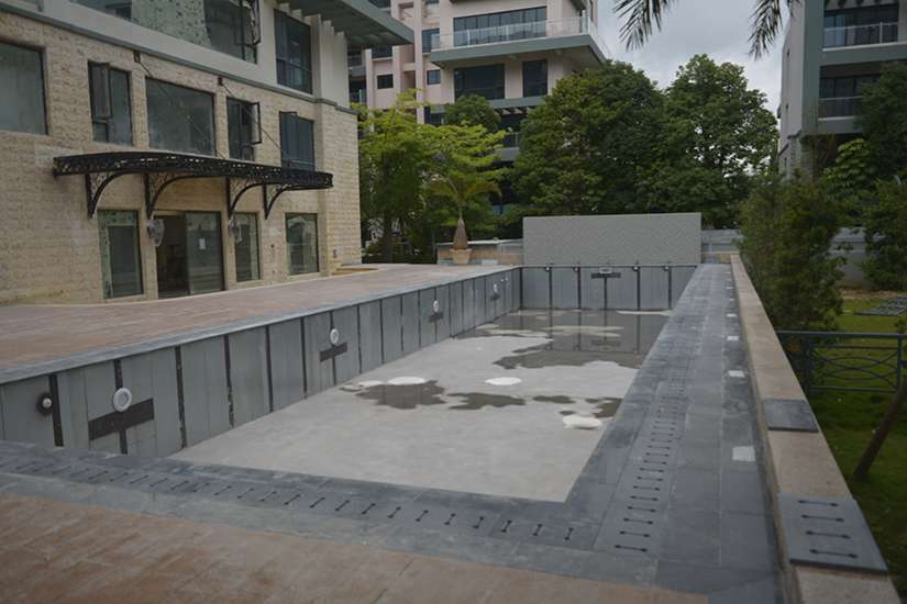 鋼結(jié)構(gòu)泳池1.jpg 鋼結(jié)構(gòu)泳池1.jpg