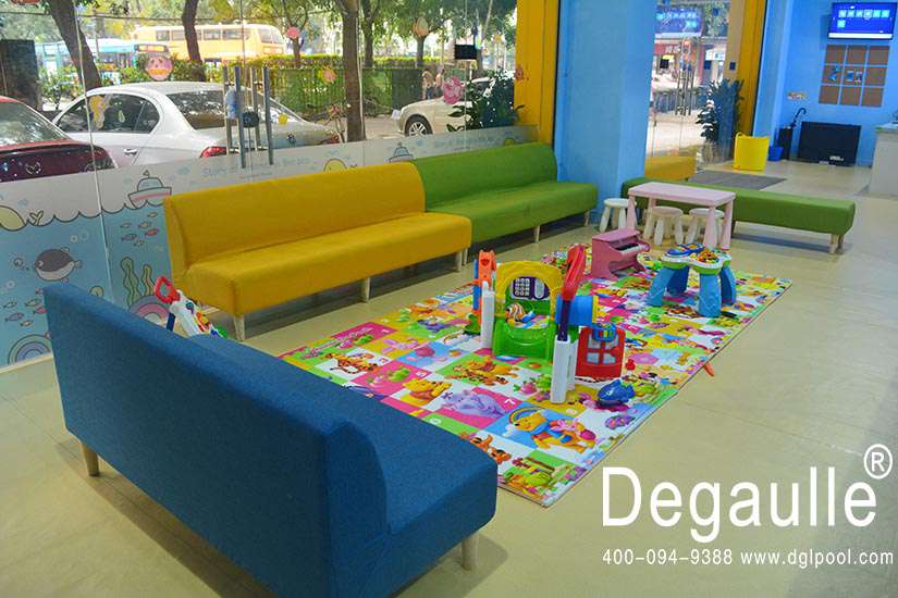 親子游泳館 親子游泳館