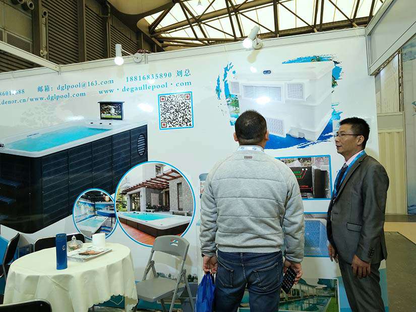 戴高樂泳池設備