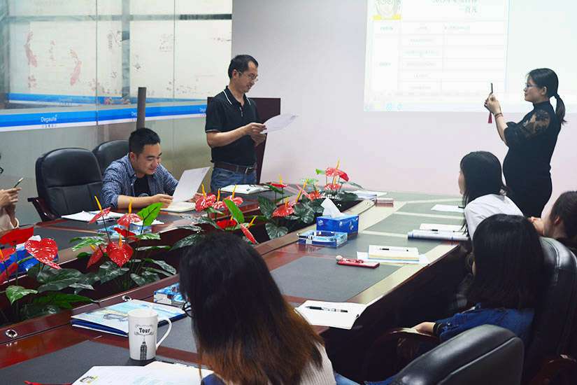 整體泳池設(shè)備廠家 整體泳池設(shè)備廠家