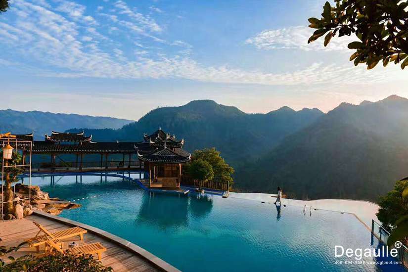 戴高樂恒溫泳池 戴高樂恒溫泳池