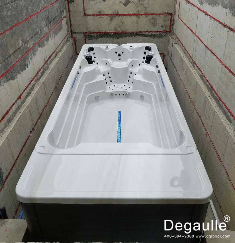 戴高樂無邊際泳池 戴高樂無邊際泳池