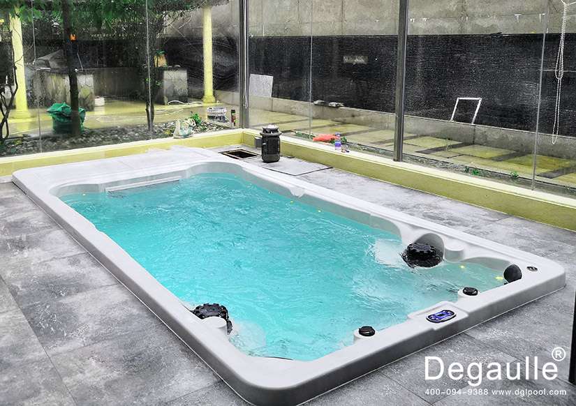 戴高樂無邊際泳池 戴高樂無邊際泳池