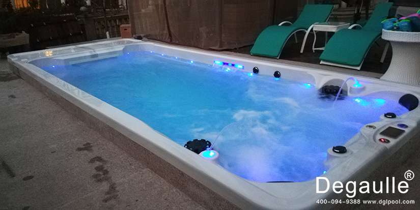 戴高樂無邊際泳池 戴高樂無邊際泳池