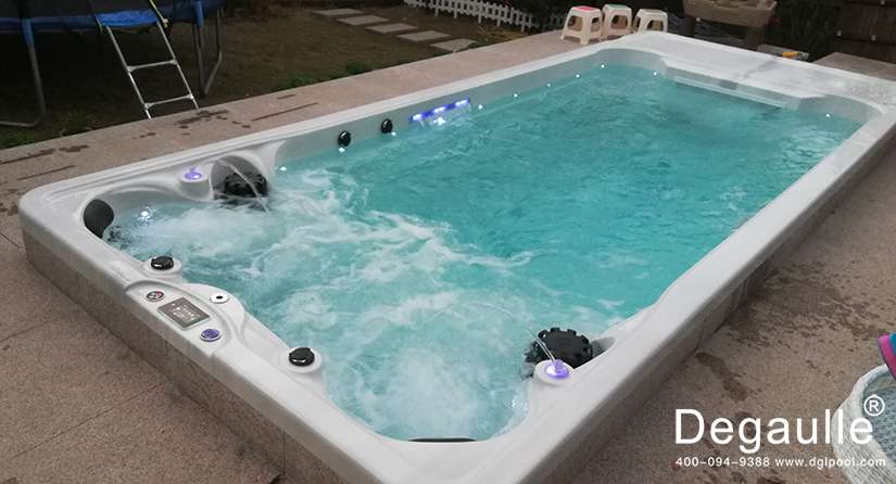 戴高樂無邊際泳池 戴高樂無邊際泳池