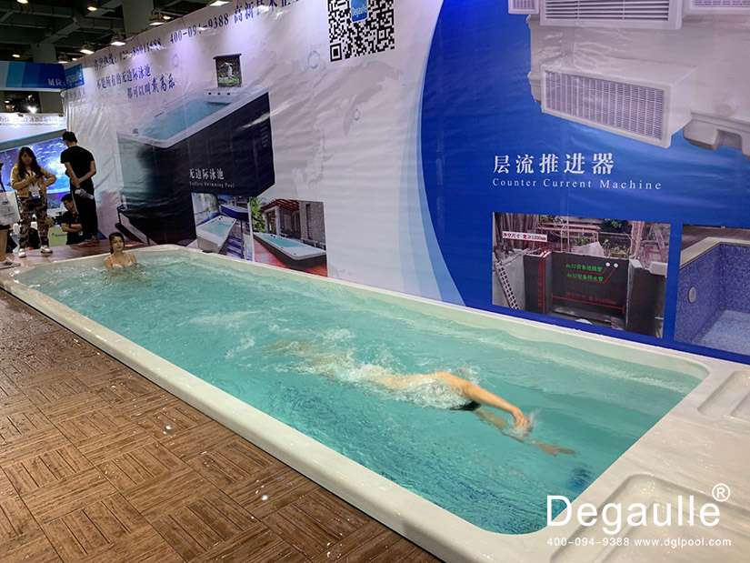 戴高樂無邊際泳池 戴高樂無邊際泳池