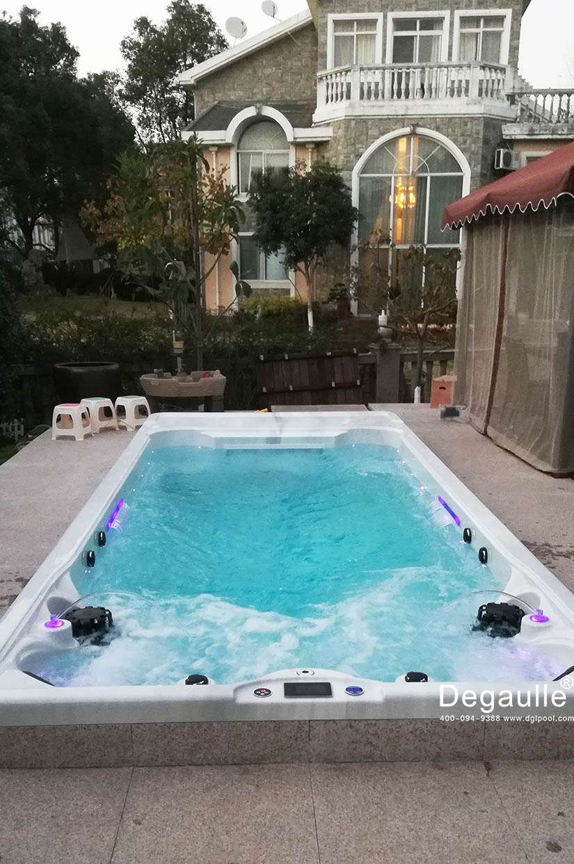 戴高樂家用無邊際泳池價格 戴高樂家用無邊際泳池價格