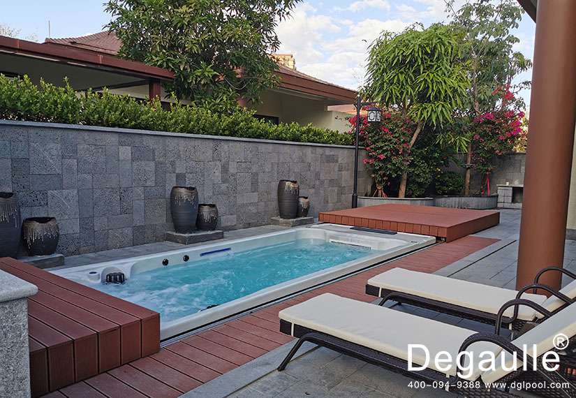 戴高樂無邊際游泳池 戴高樂無邊際游泳池