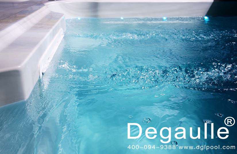 戴高樂0687副本.jpg 戴高樂0687副本.jpg