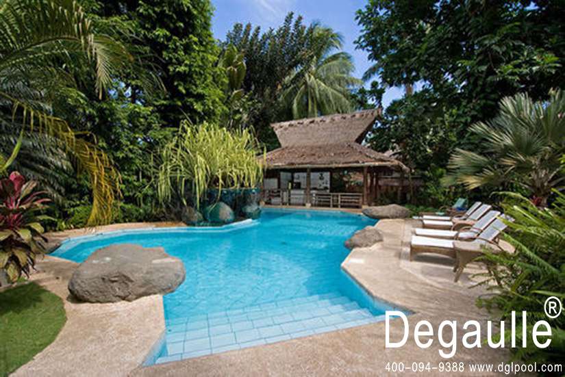 私家泳池.jpg 私家泳池.jpg