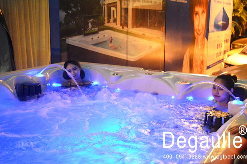 1 (3).jpg 別墅無邊際泳池.jpg